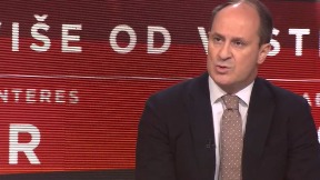 Stamenković narušava Ustav